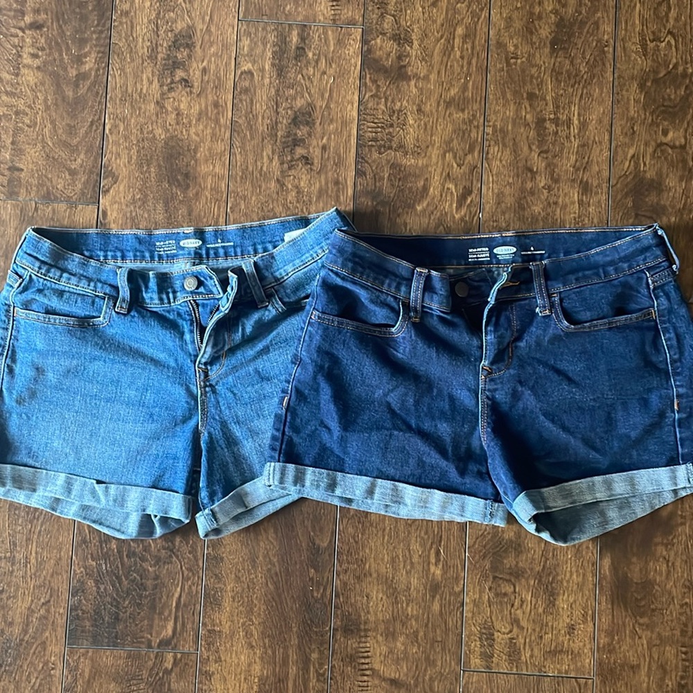 Bundle 2 Pairs Old Navy Mid Rise Shorts